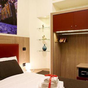 Private Bathroom King Room